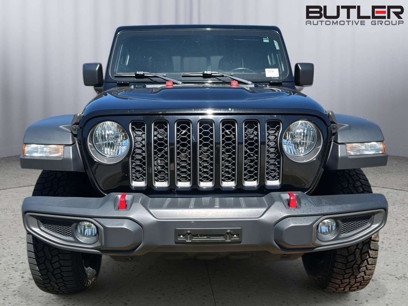 Used 2020 Jeep Gladiator Rubicon w/ Trailer Tow Package AWD/4WD image 2