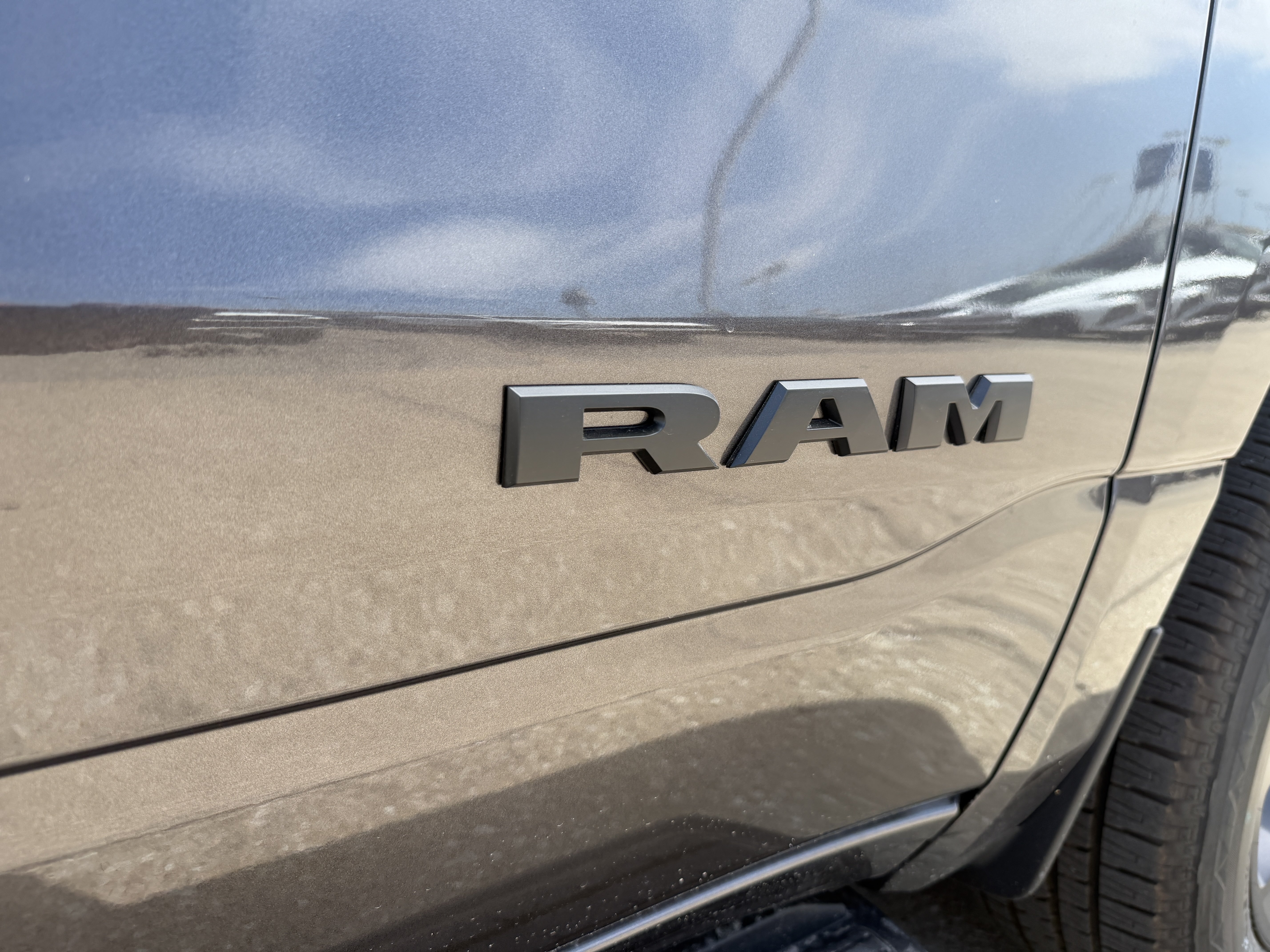 New 2026 RAM 1500 Express AWD/4WD image 20