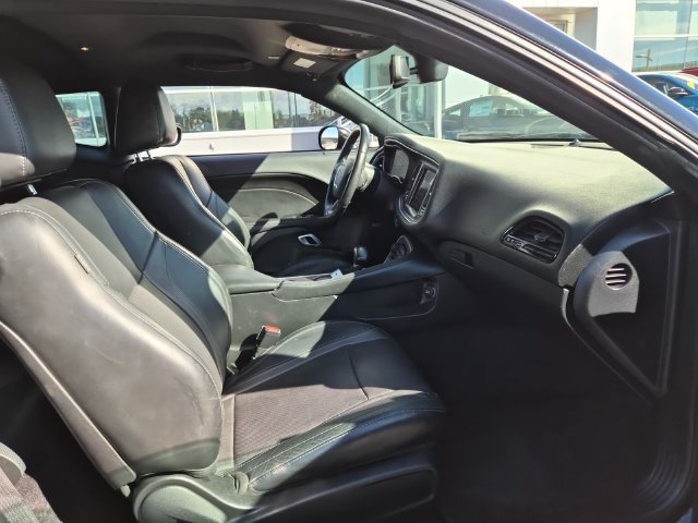 Used 2018 Dodge Challenger R/T Plus RWD image 30