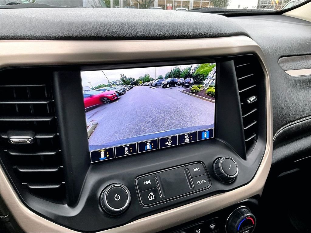 Used 2023 GMC Acadia Denali w/ Denali Ultimate Package AWD/4WD image 20