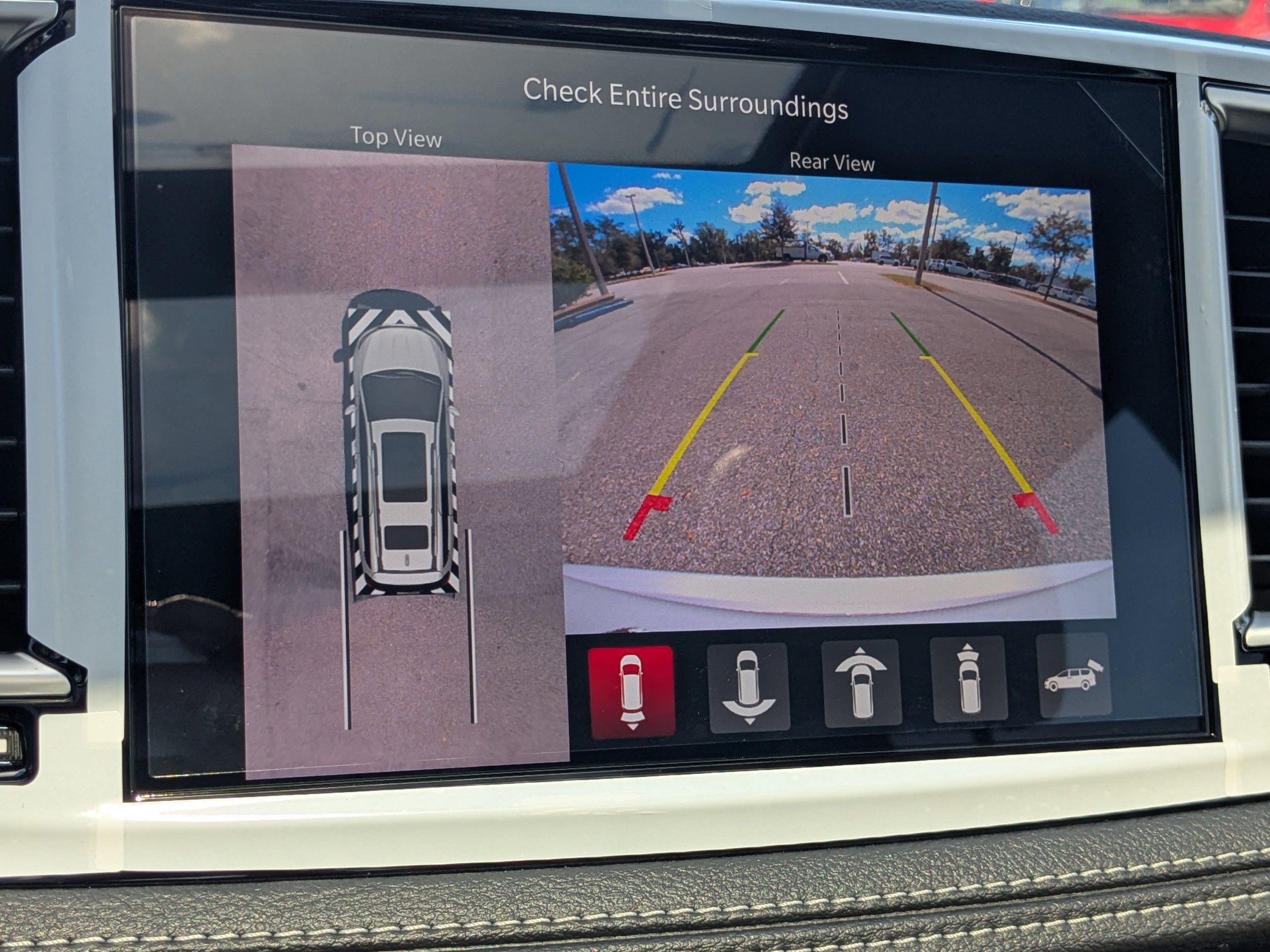 New 2026 Chrysler Pacifica Limited FWD image 20