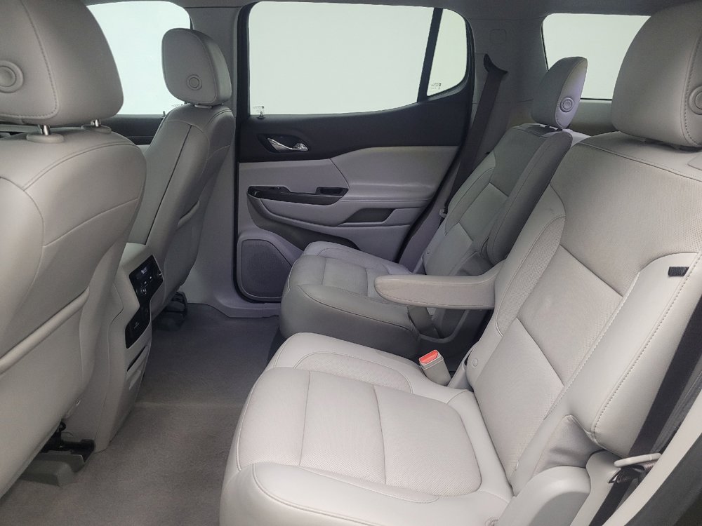 Used 2019 GMC Acadia SLT FWD image 18