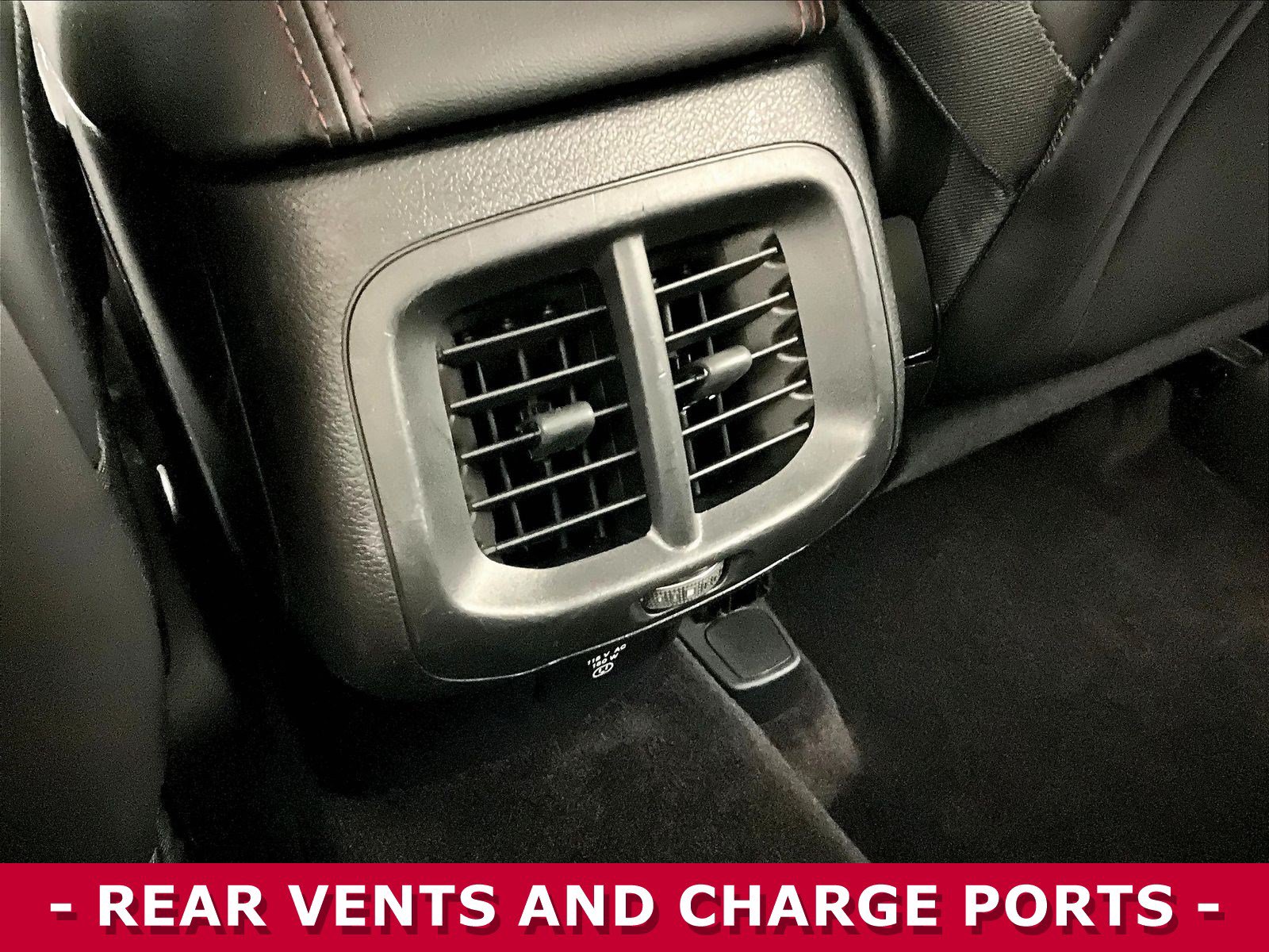 Used 2017 Jeep Cherokee Trailhawk w/ Cold Weather Group AWD/4WD image 10