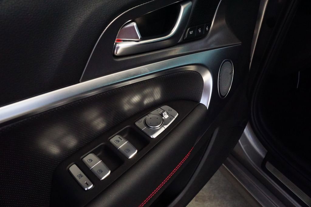 New 2026 Genesis G70 3.3T Sport Prestige image 12