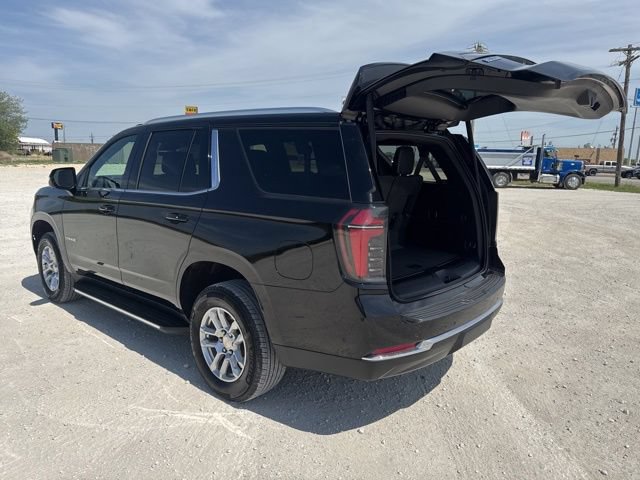 Used 2025 Chevrolet Tahoe LT AWD/4WD image 4