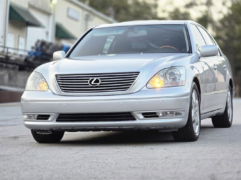 Used 2004 Lexus LS 430 image 16