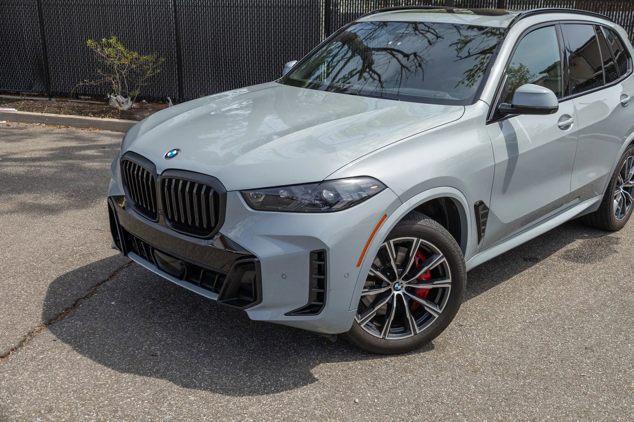 Used 2024 BMW X5 xDrive40i w/ M Sport Package image 9