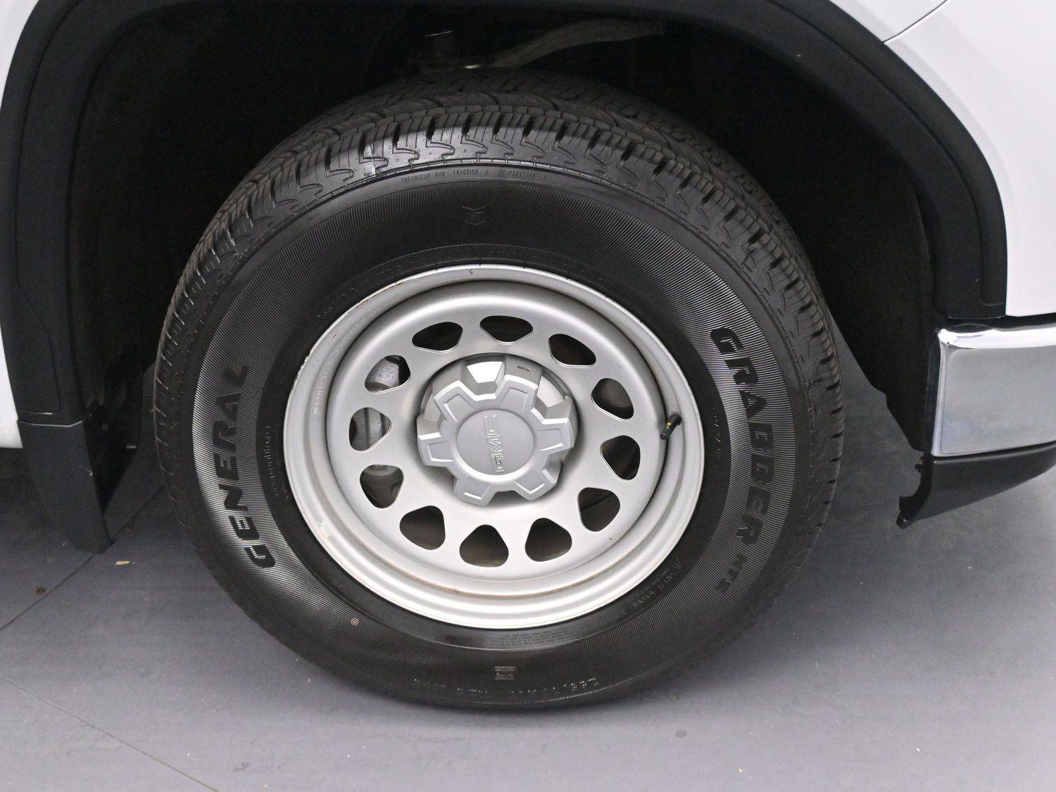 Used 2023 GMC Sierra 1500 Pro w/ Pro Value Package image 24