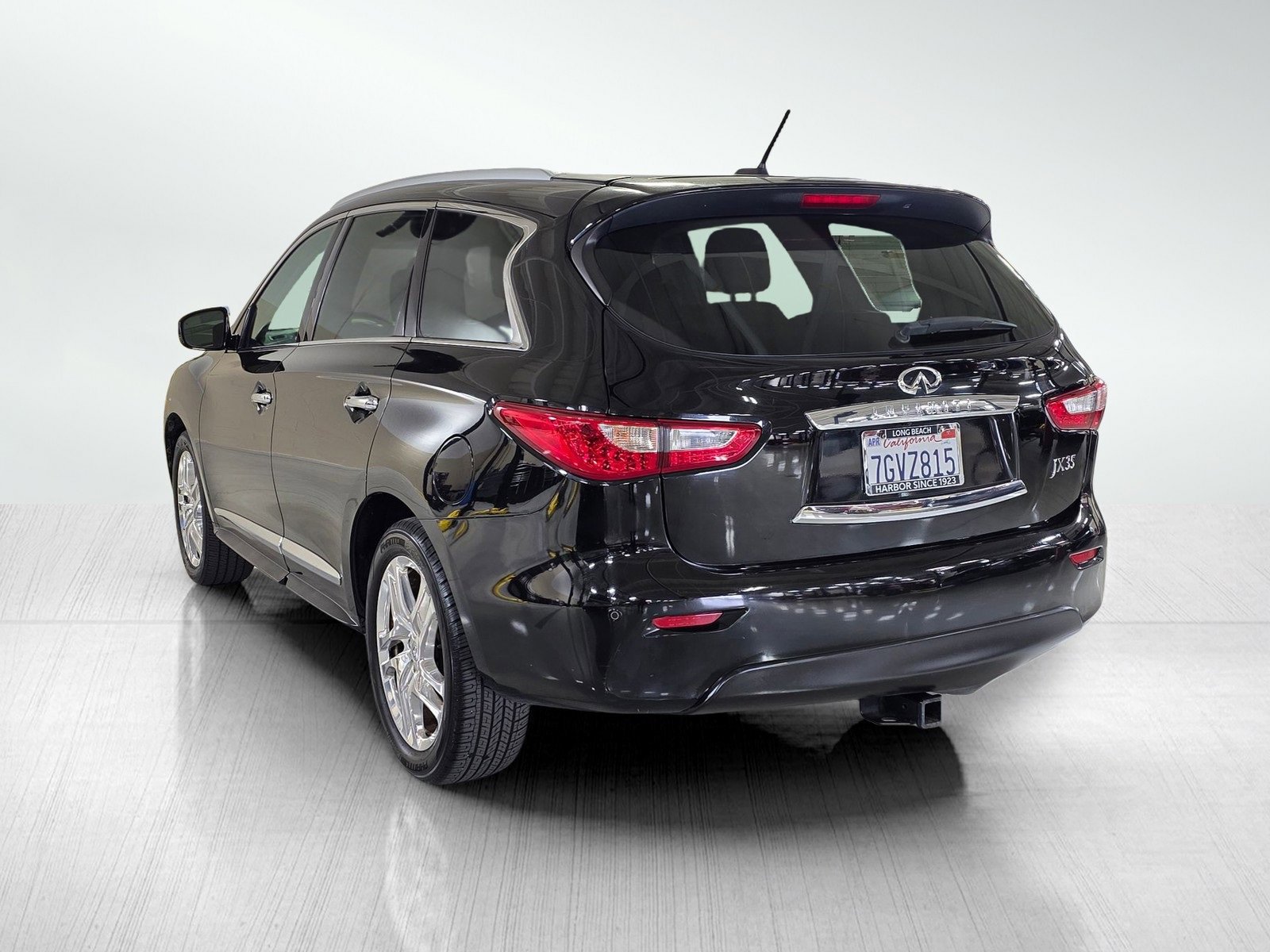 Used 2013 INFINITI JX35 FWD w/ Premium Pkg image 5