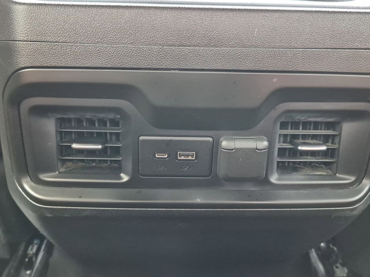Used 2021 Chevrolet Silverado 1500 LT Trail Boss w/ Bed Protection Package AWD/4WD image 20