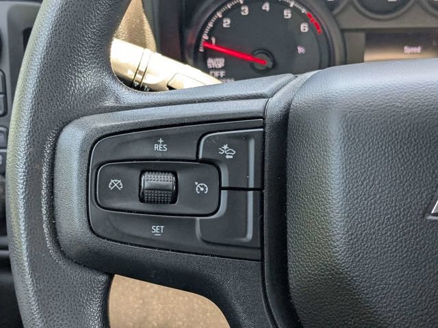 Used 2025 Chevrolet Silverado 1500 Custom w/ Turbomax Blackout Package AWD/4WD image 24