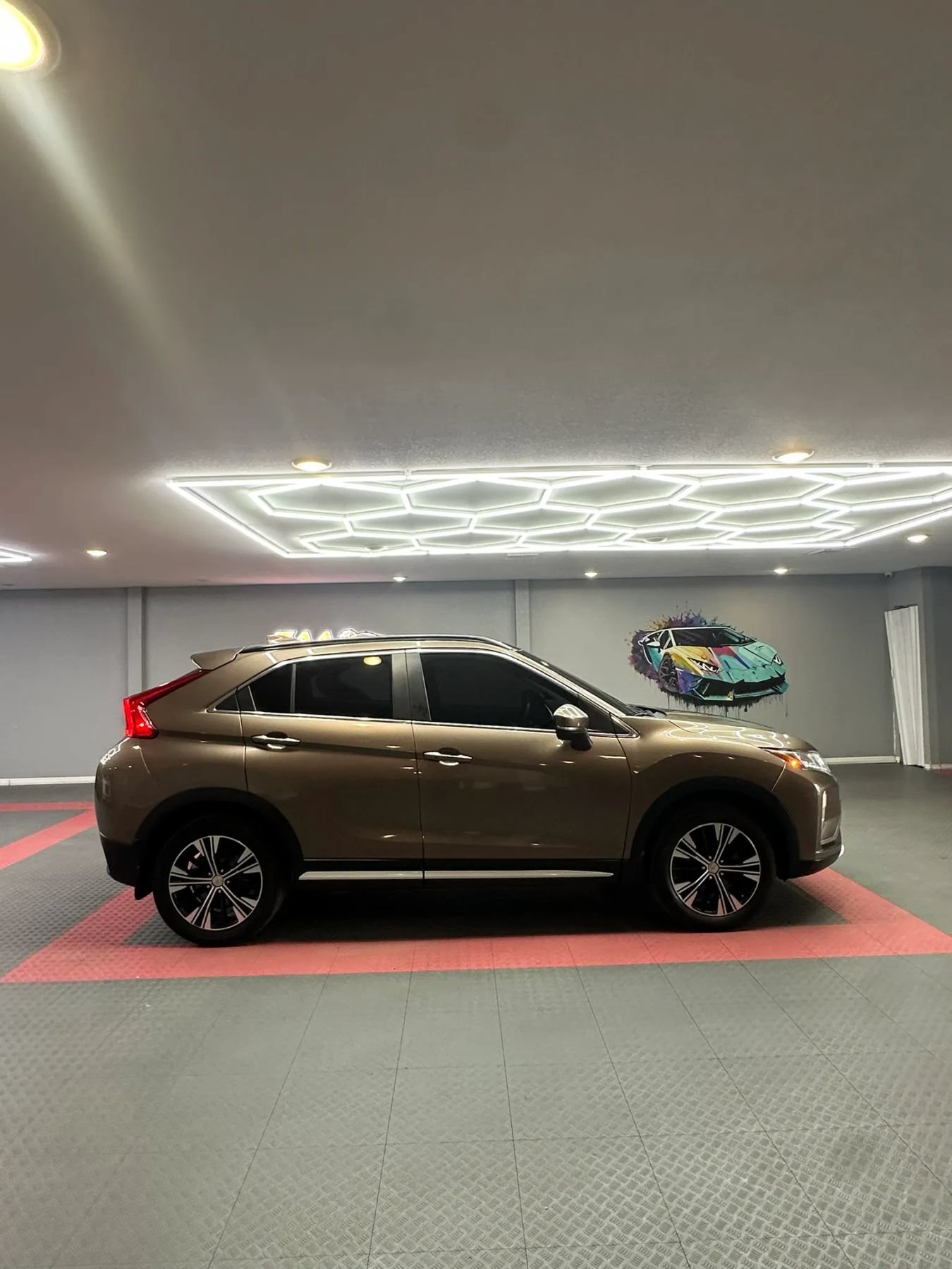 Used 2018 Mitsubishi Eclipse Cross SEL AWD/4WD image 7