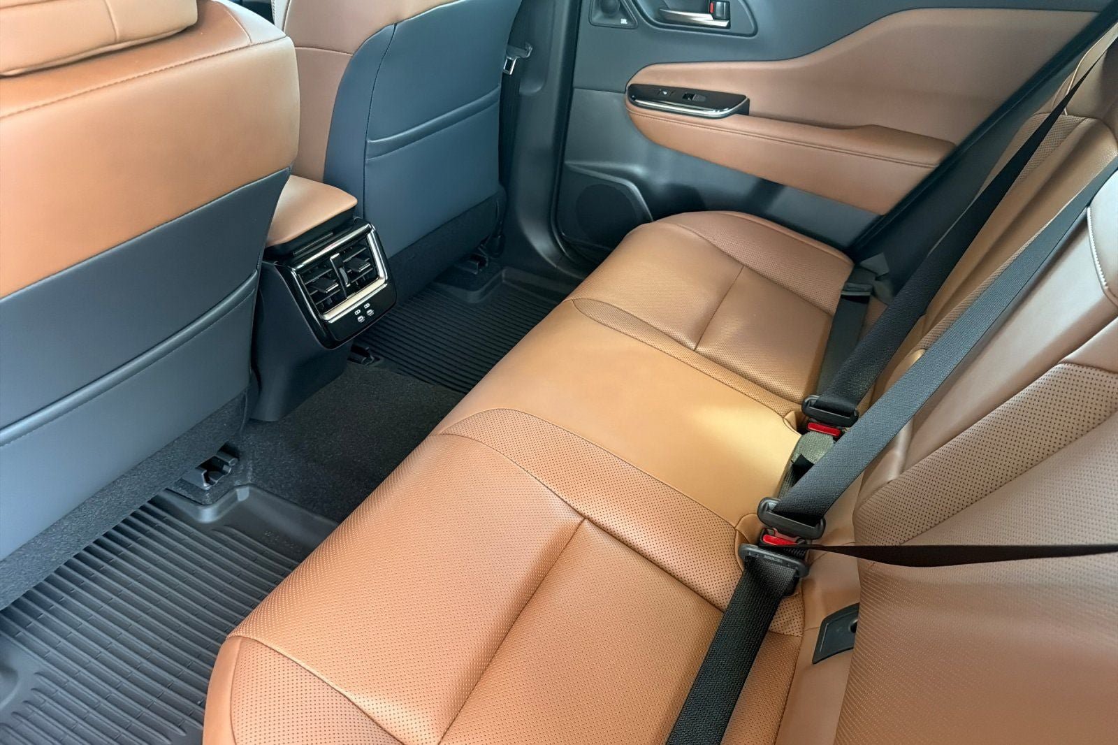 New 2026 Toyota Crown Signia AWD/4WD image 14