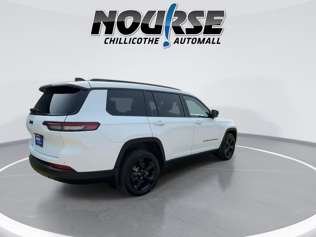 Used 2024 Jeep Grand Cherokee L Laredo AWD/4WD image 8