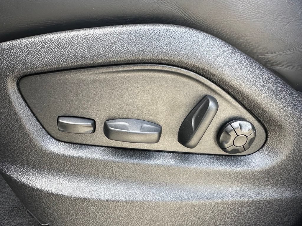 Certified 2026 Porsche Cayenne S AWD/4WD image 23
