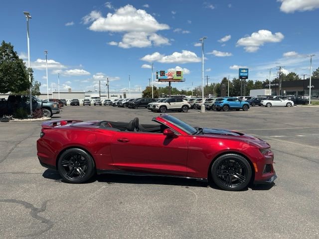 Used 2022 Chevrolet Camaro ZL1 RWD image 9