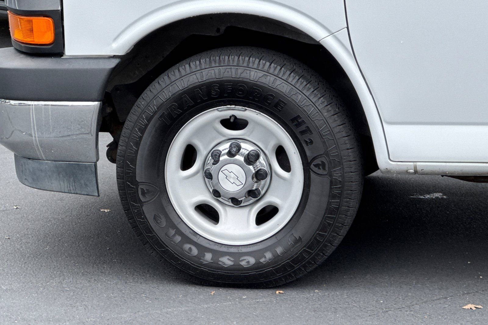 Used 2017 Chevrolet Express 3500 LT w/ LT Preferred Equipment Group image 28