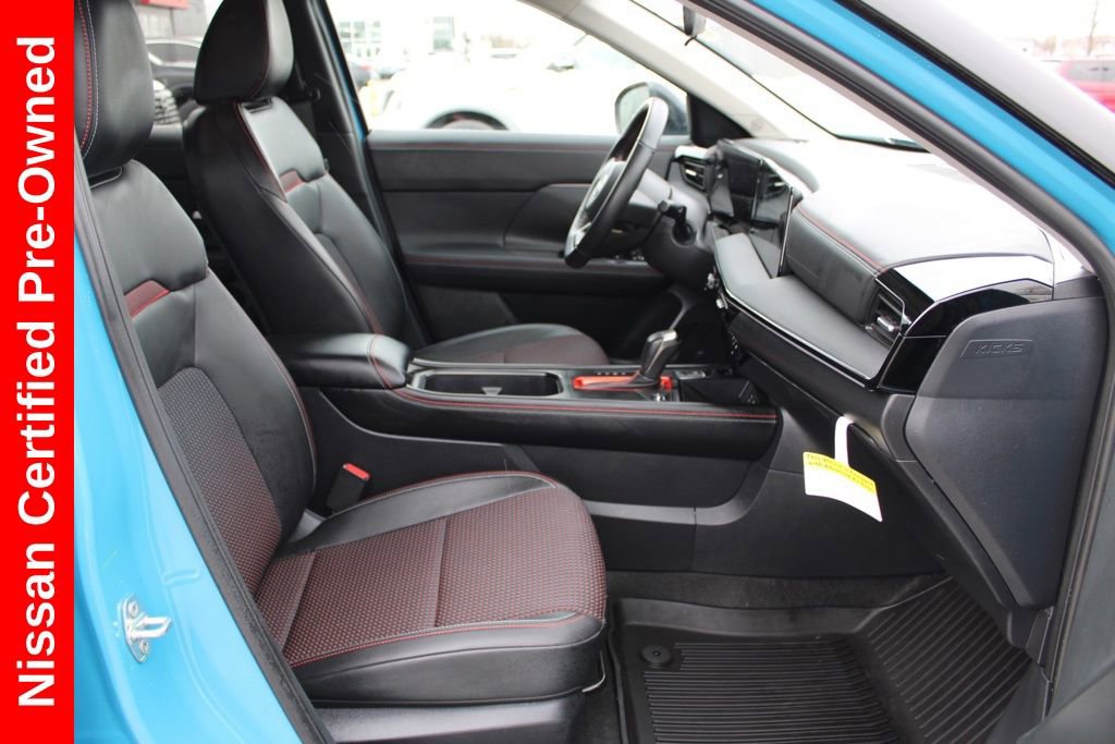 Certified 2025 Nissan Kicks SR w/ Illumination Package image 19