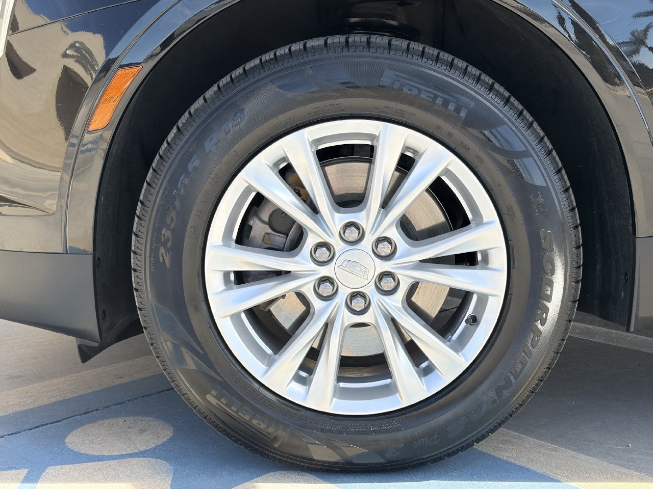 Certified 2024 Cadillac XT5 Luxury w/ LPO, Floor Liner Package FWD image 11
