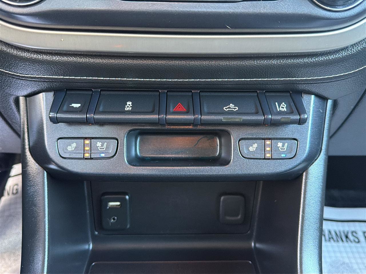Used 2017 GMC Canyon Denali AWD/4WD image 25