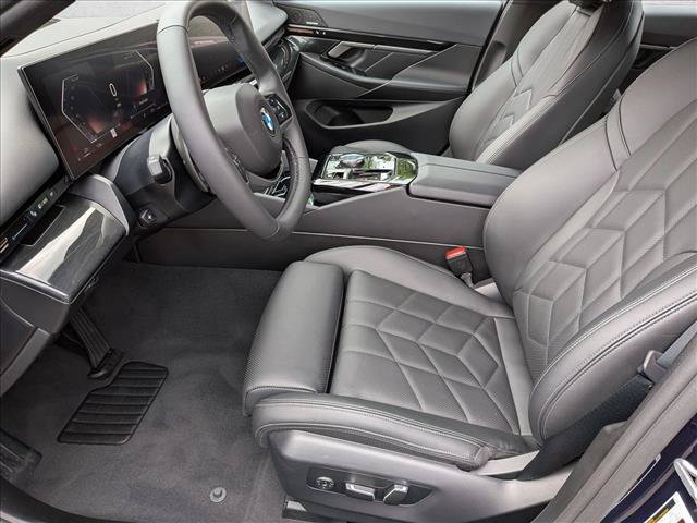 Used 2026 BMW 530i w/ Premium Package RWD image 17