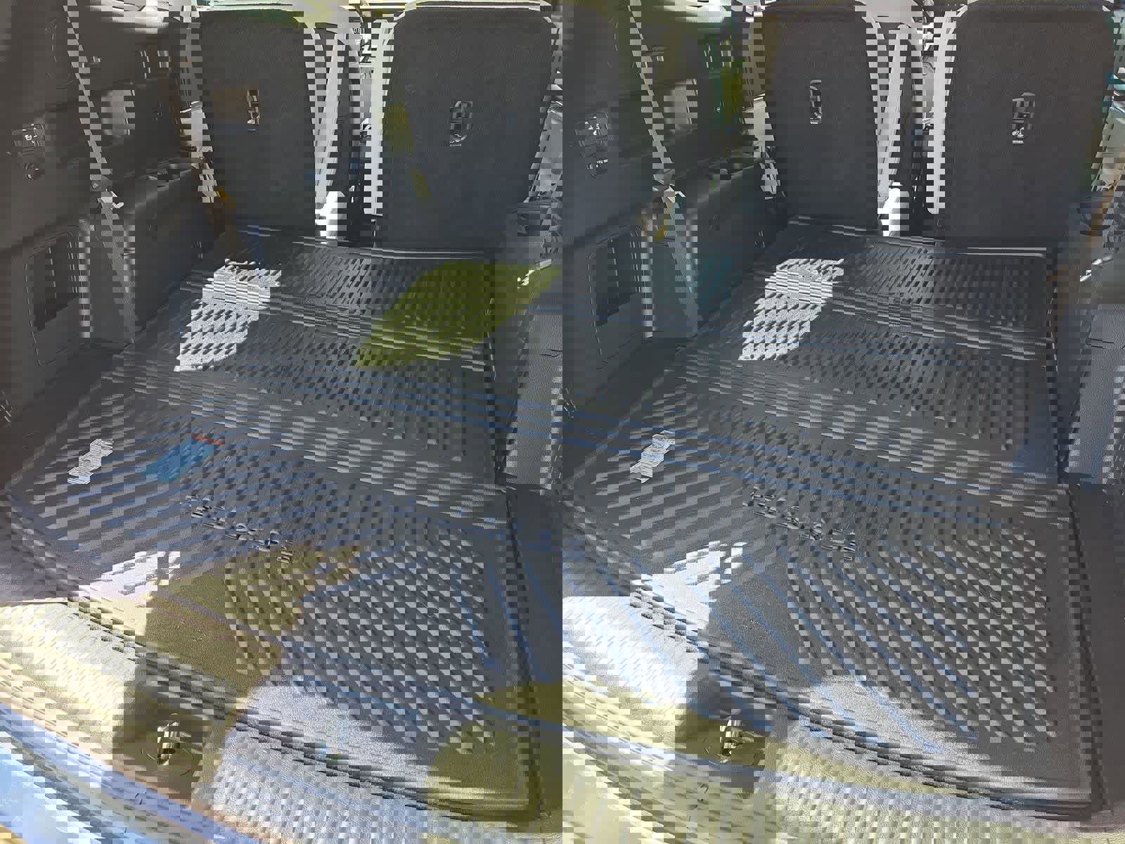 Used 2024 Kia Telluride S w/ S Sunroof Package image 33