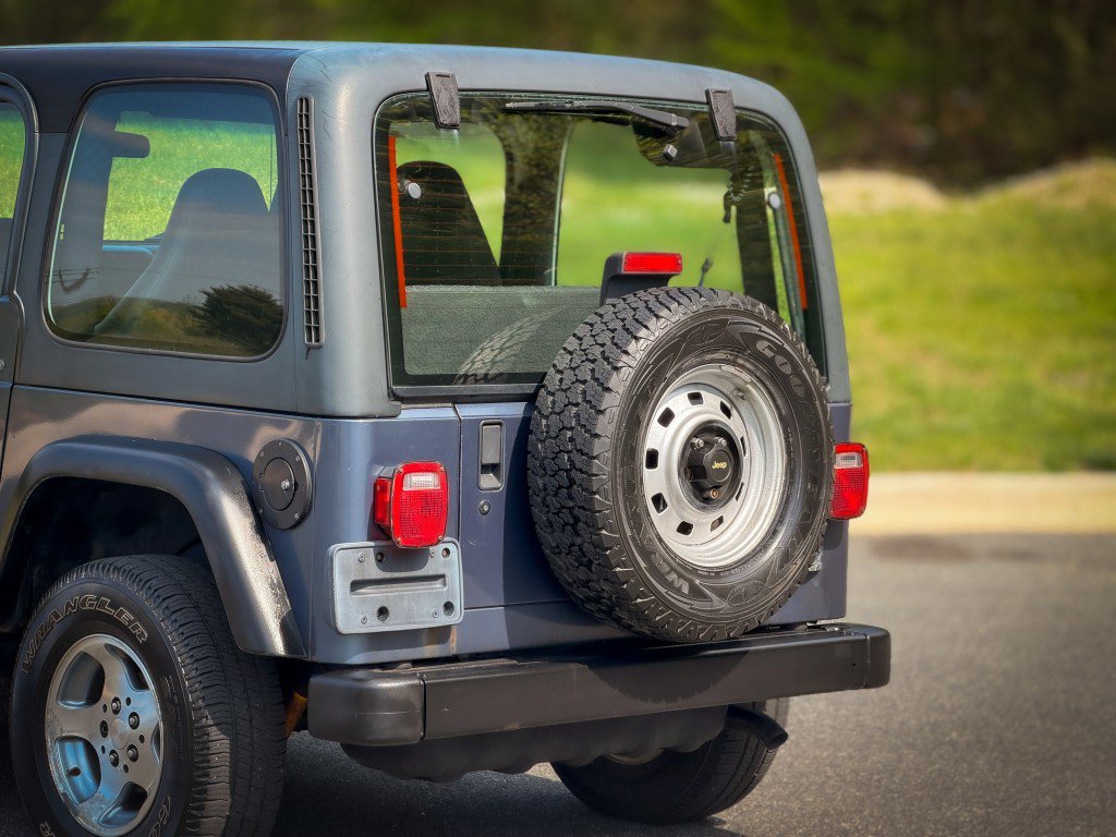 Used 2001 Jeep Wrangler SE AWD/4WD image 12