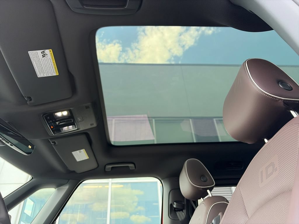 New 2025 Volkswagen ID. Buzz Pro S Plus AWD/4WD image 24