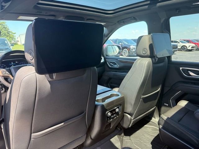 Used 2023 Chevrolet Tahoe High Country w/ Advanced Technology Package AWD/4WD image 5