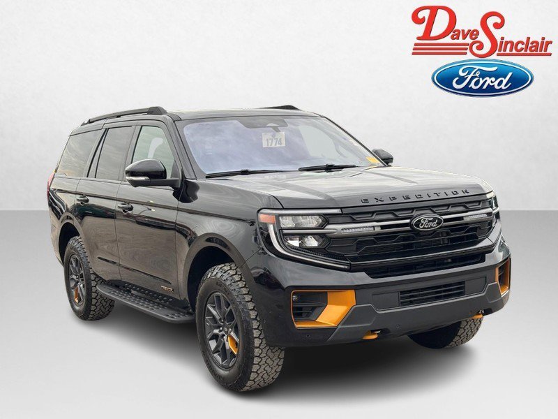 Used 2025 Ford Expedition Tremor image 4