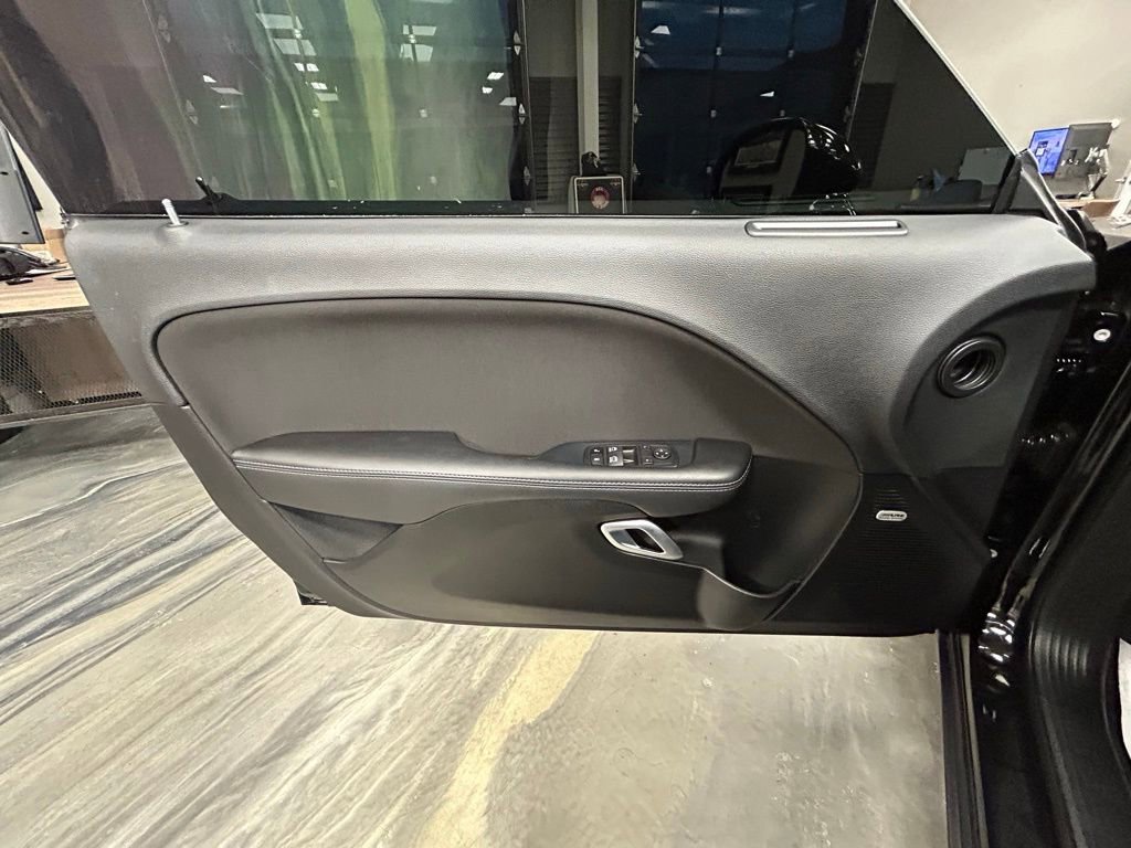 Used 2023 Dodge Challenger R/T w/ Blacktop Package image 42