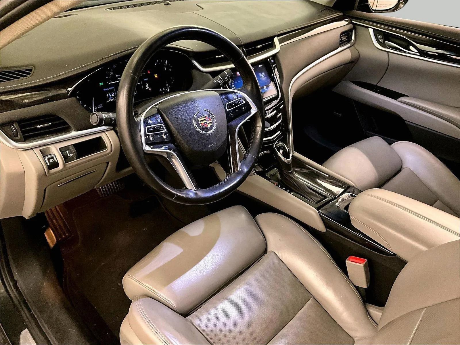 Used 2013 Cadillac XTS Luxury w/ Driver Awareness Package AWD/4WD image 13