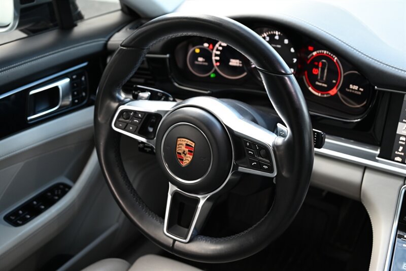 Used 2017 Porsche Panamera 4S w/ Premium Package Plus AWD/4WD image 38
