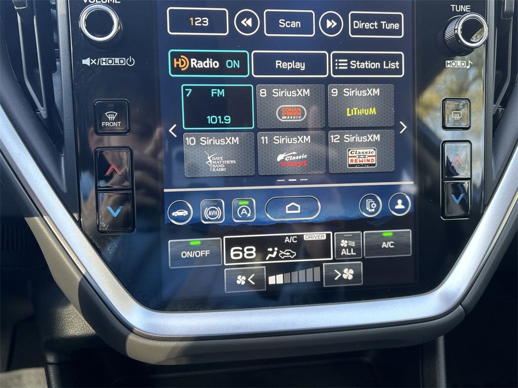 Used 2025 Subaru Crosstrek 2.0i Premium image 21