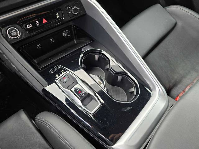 Used 2025 Audi Q5 Premium Plus w/ Premium Plus AWD/4WD image 30