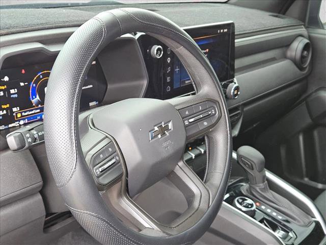 Used 2025 Chevrolet Colorado Trail Boss AWD/4WD image 8