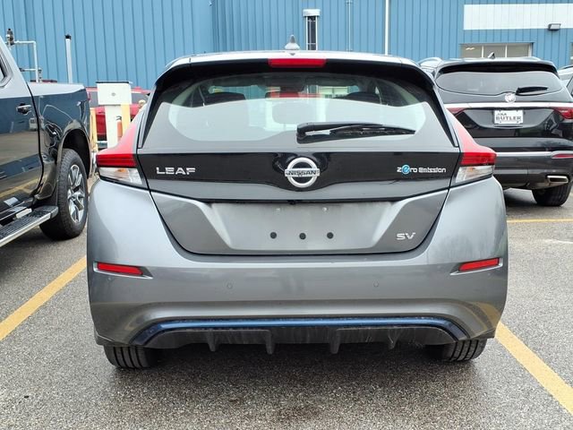 Used 2020 Nissan Leaf SV w/ SV Technology Package image 4