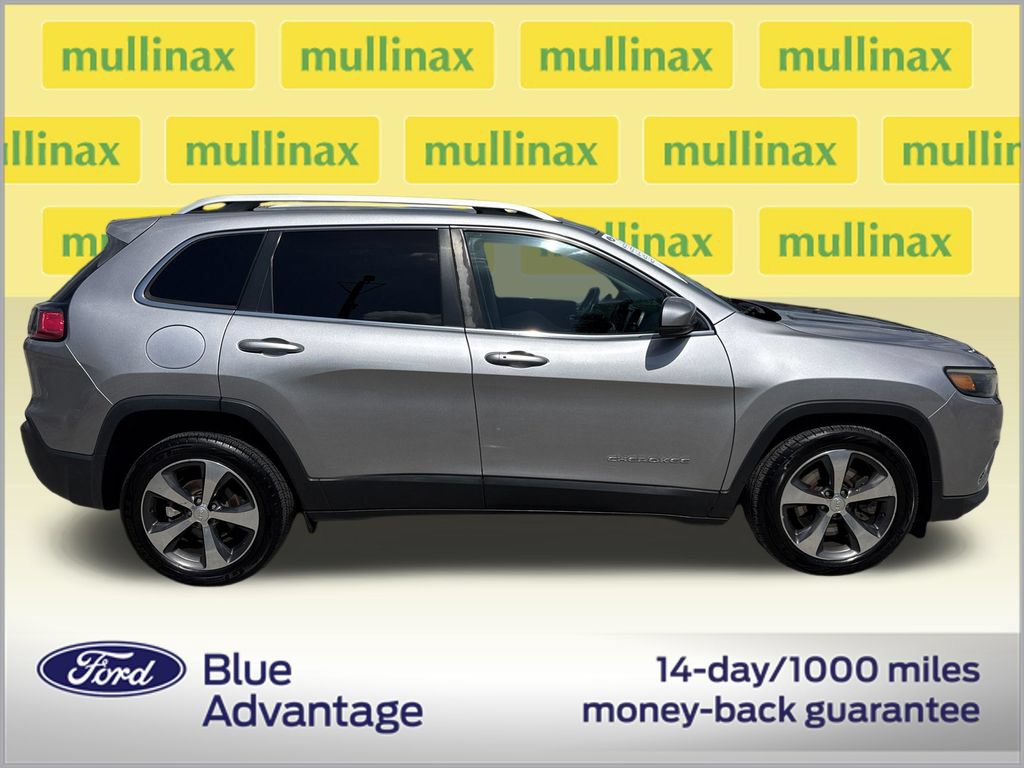 Used 2019 Jeep Cherokee Limited FWD image 2