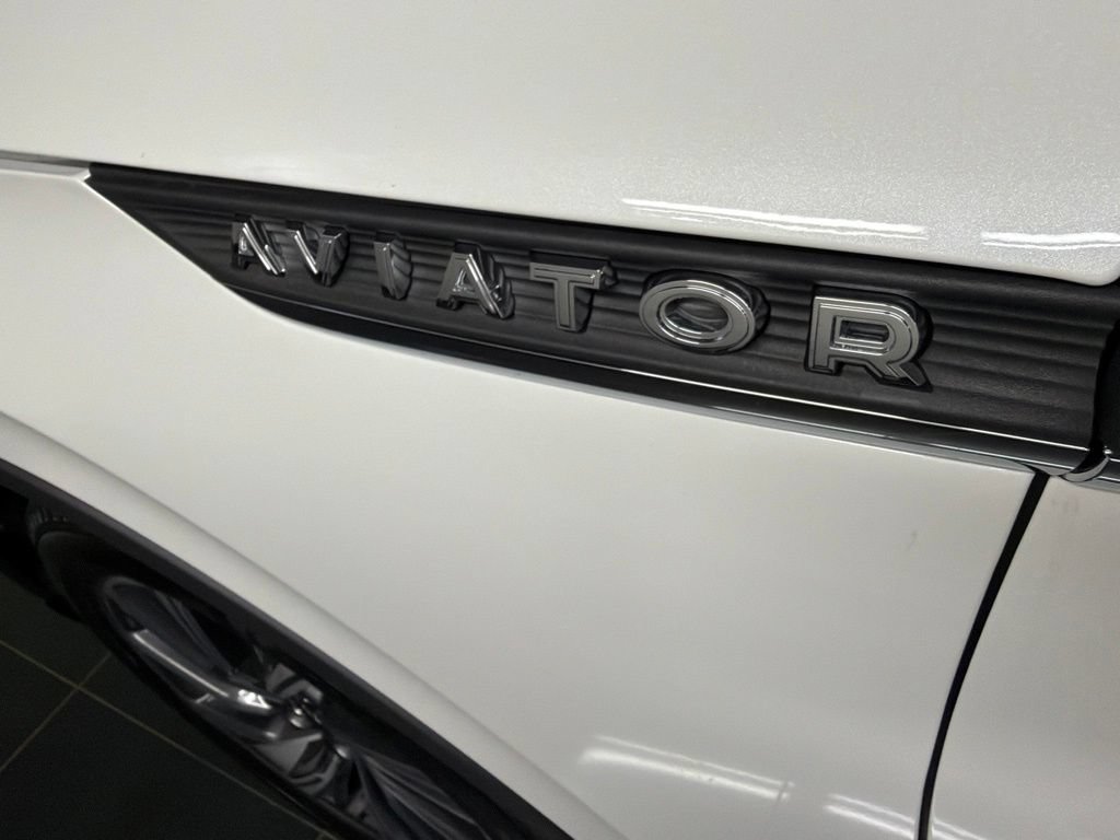 New 2026 Lincoln Aviator AWD image 42