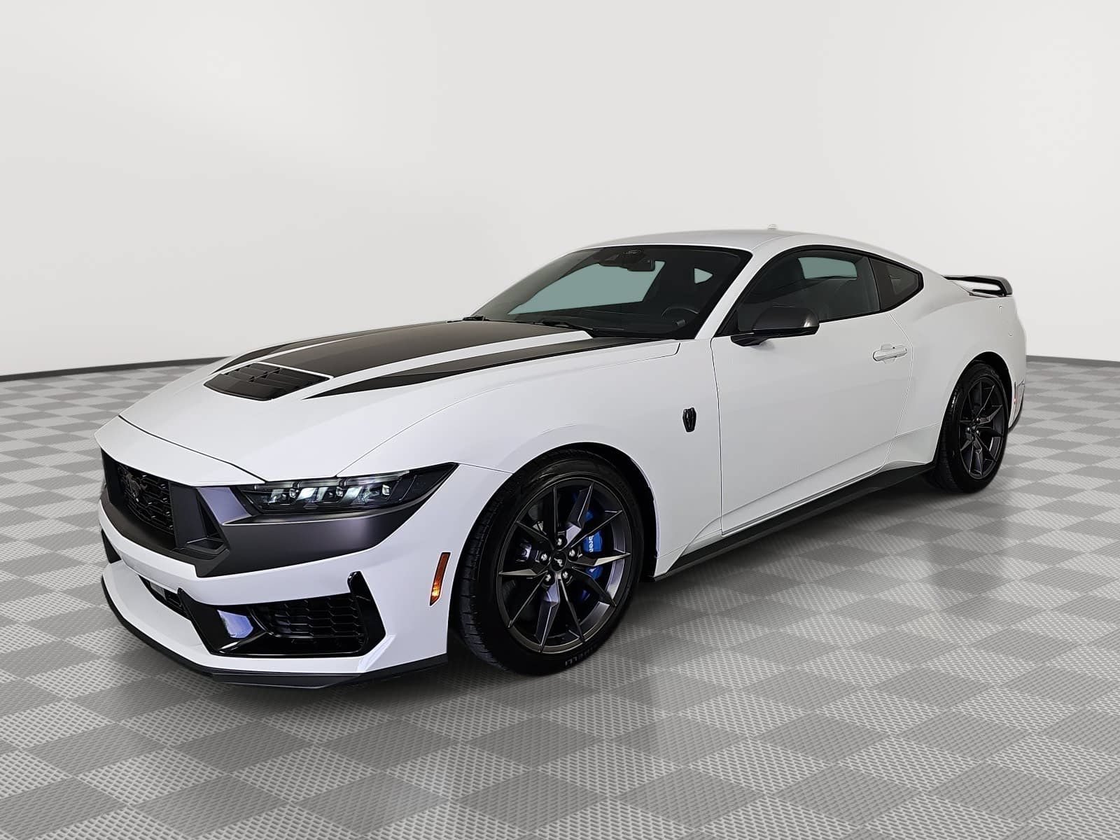 Used 2024 Ford Mustang Dark Horse RWD image 4