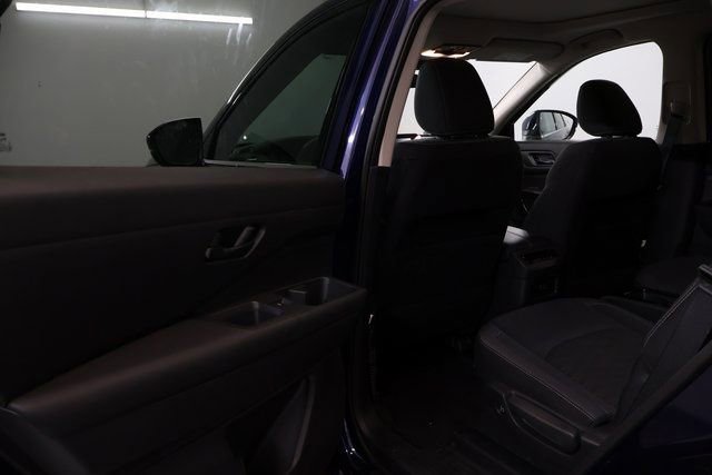 Certified 2025 Nissan Pathfinder SV w/ SV Premium Package image 25