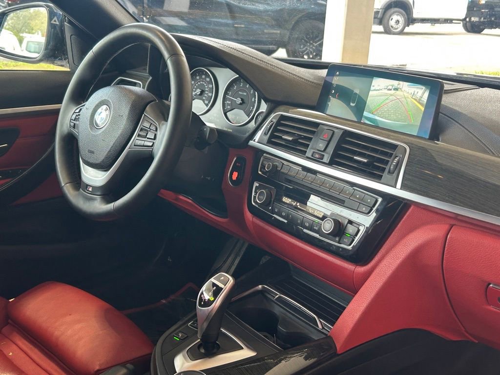 Used 2020 BMW 440i Convertible w/ M Sport Package RWD image 25
