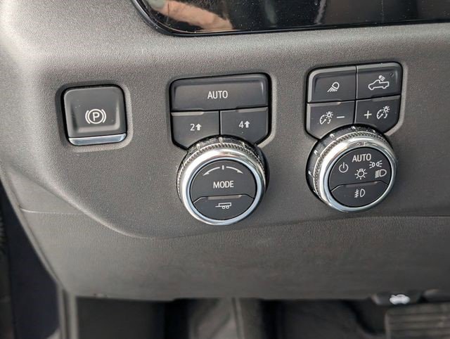 Certified 2025 GMC Sierra 1500 SLT image 13