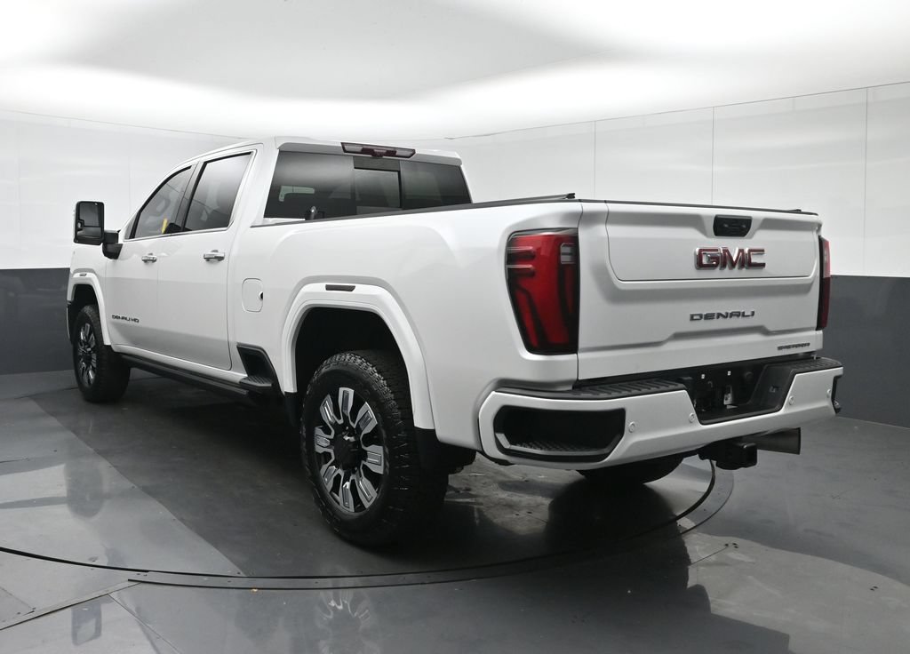 Used 2024 GMC Sierra 2500 Denali w/ Denali Reserve Package AWD/4WD image 5