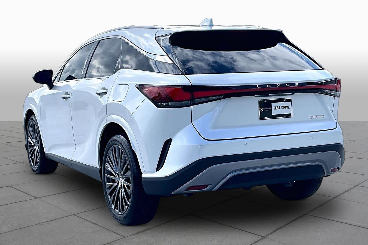 Used 2023 Lexus RX 350 FWD w/ Cold Area Package image 11