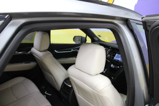 Used 2023 Cadillac XT5 Sportv AWD/4WD image 10
