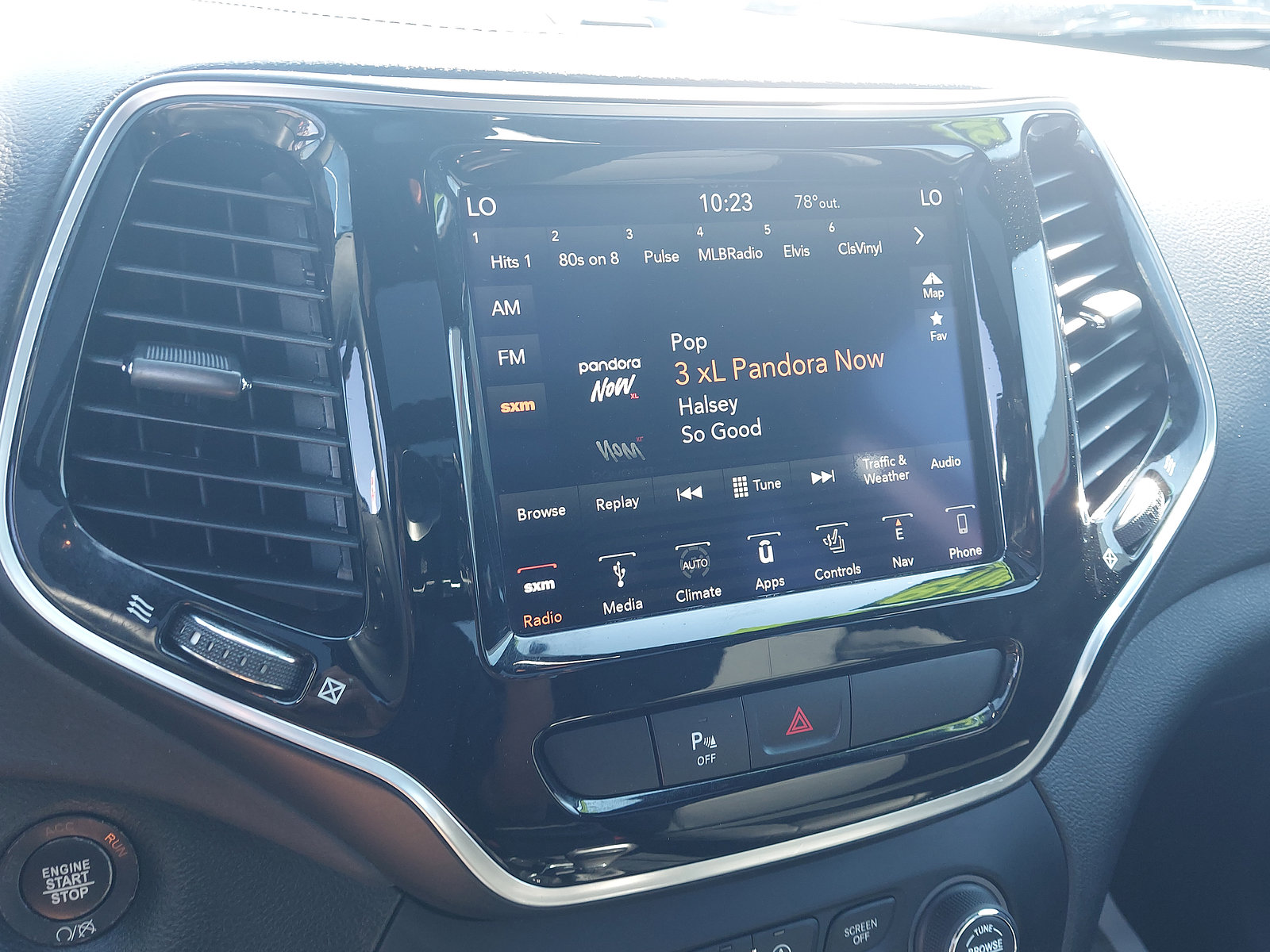 Certified 2019 Jeep Cherokee High Altitude image 18