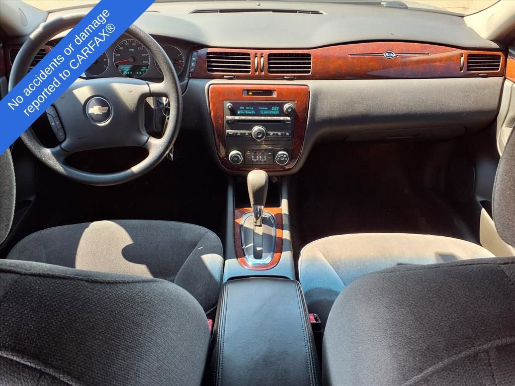 Used 2009 Chevrolet Impala LT image 14