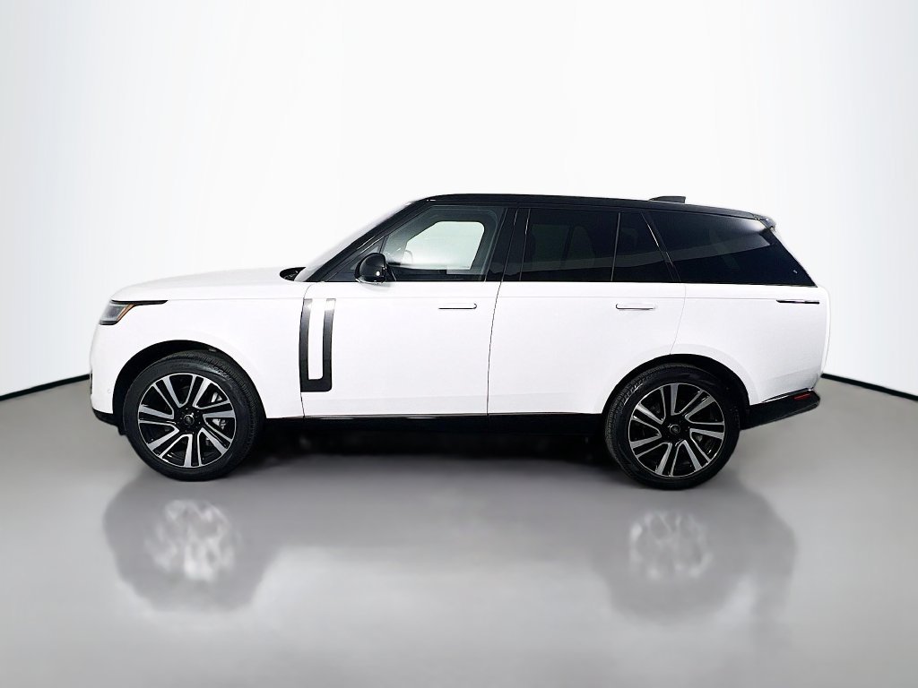 Used 2023 Land Rover Range Rover SE AWD/4WD image 8