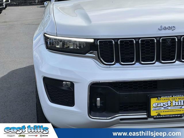 Certified 2022 Jeep Grand Cherokee Overland w/ Adv Protech Group III AWD/4WD image 9